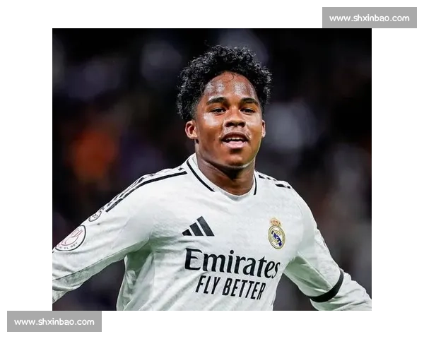 曼联 15 岁新星转发国家德比，助威皇马引热议