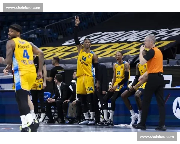 央视高清回放聚焦掘金对决湖人全场精彩瞬间解析战术关键时刻深度复盘