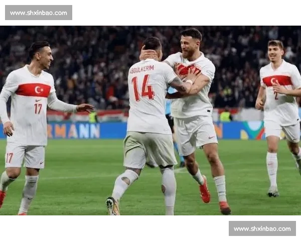 日职赛场焦点对决长崎航海主场迎战湘南力拼关键三分走向解析