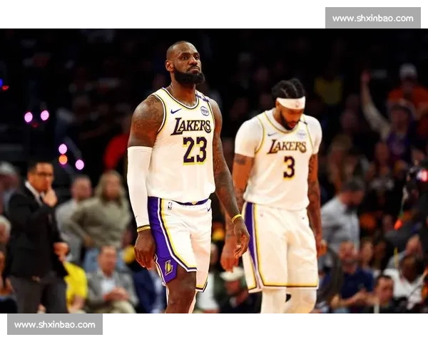 湖人对阵热火第二场攻防博弈詹眉领衔冲击系列赛优势走向决定时刻